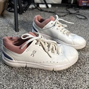 On Roger Advantage Womens 8 White Dustrose Casual Leather Walking Shoes